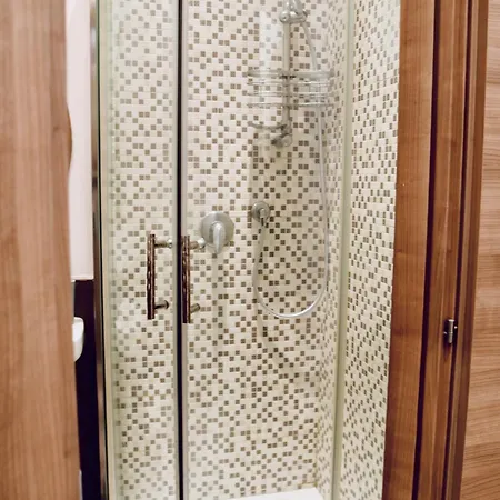 Cozy And Elegant In Рим